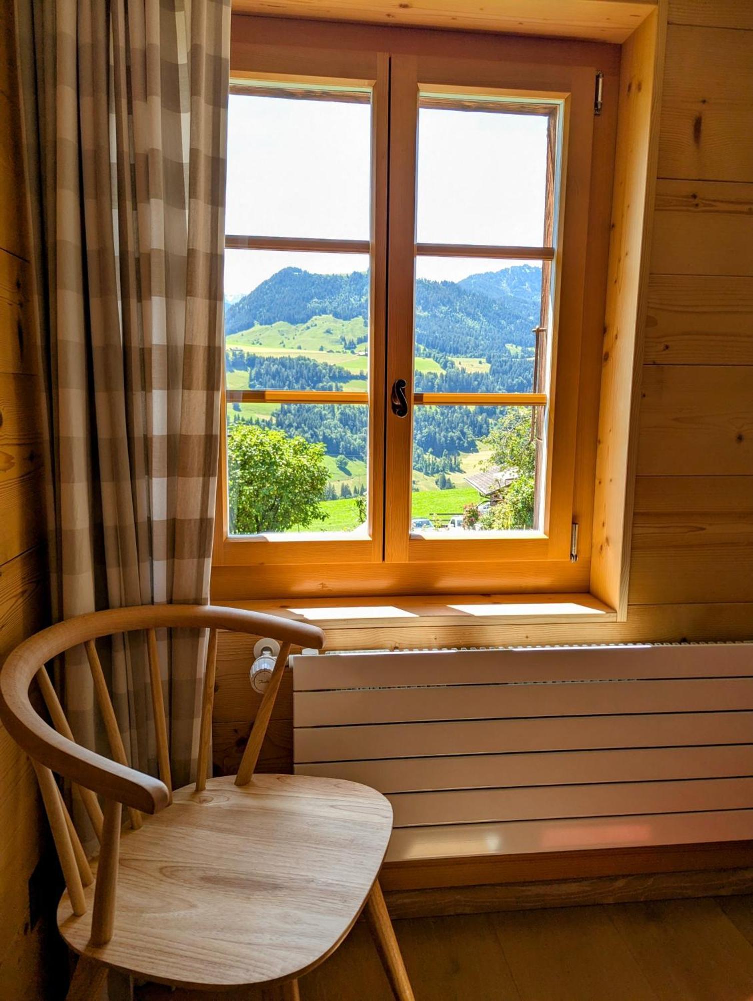 Swiss Mountain-Valley View Lodge Erlenbach im Simmental Esterno foto