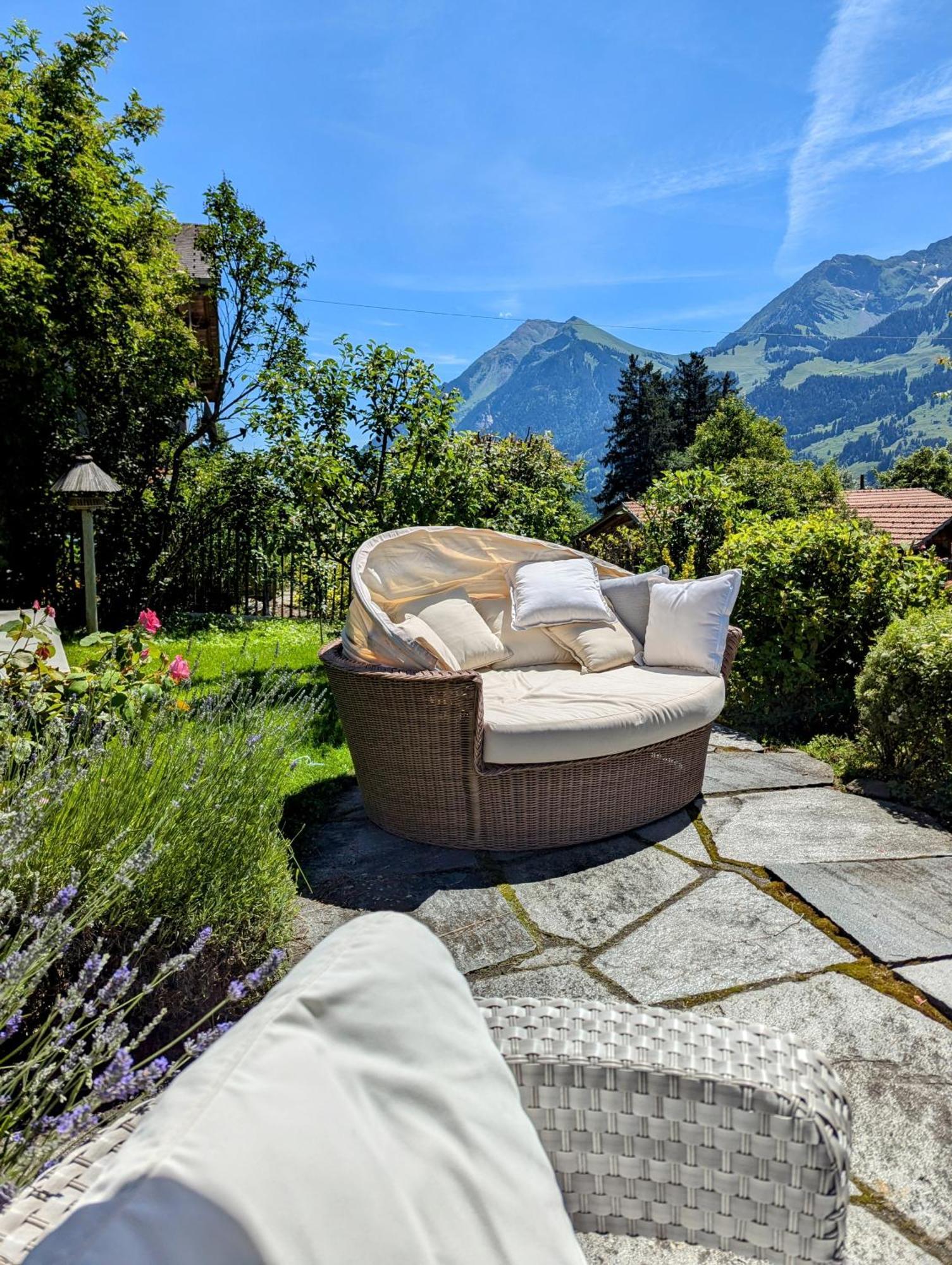 Swiss Mountain-Valley View Lodge Erlenbach im Simmental Esterno foto
